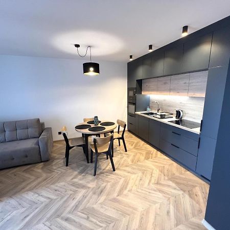Apartamento Apartament Na Zielonej Szczytno Mazury Exterior foto